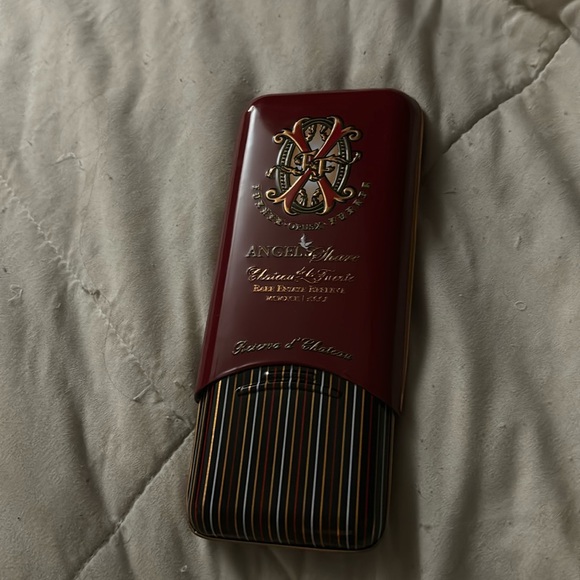 Arturo Fuente Angels Share collectible travel tin - Picture 1 of 4